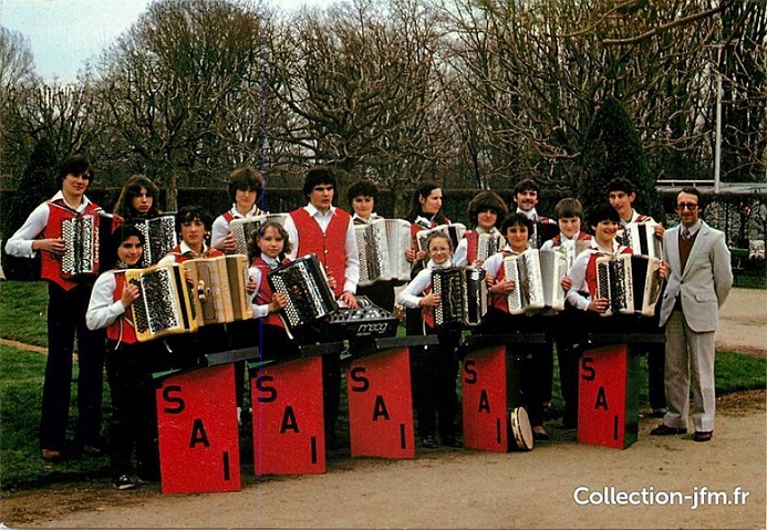 Societe des accordeonistes issoiriens1 1
